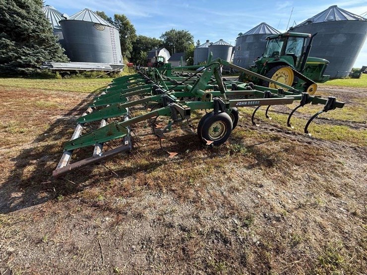 john-deere-980-image-12