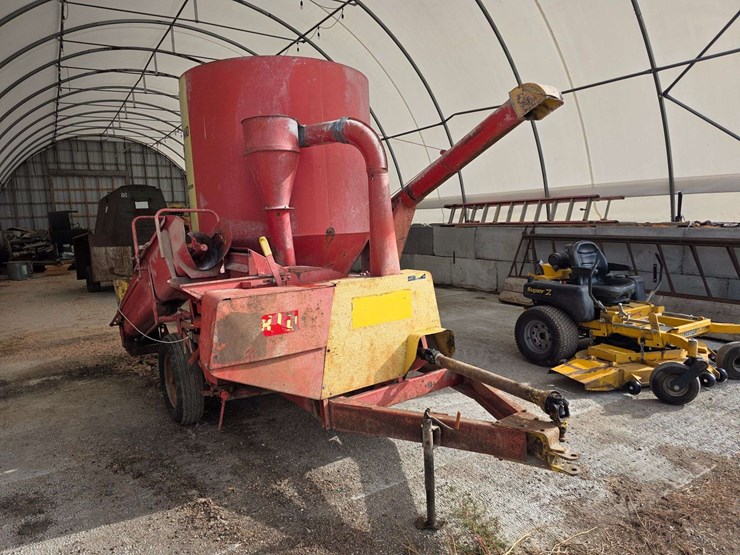 2025-farmhand-810-image-3