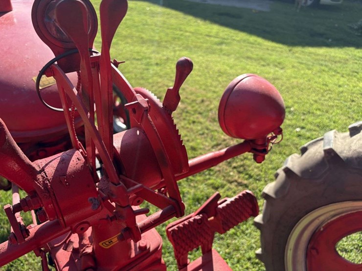 1952-farmall-super-c,-wf,-11.2-36-rears,-5.00-15-fronts,-pto,-6v,-sn--138124-image-28