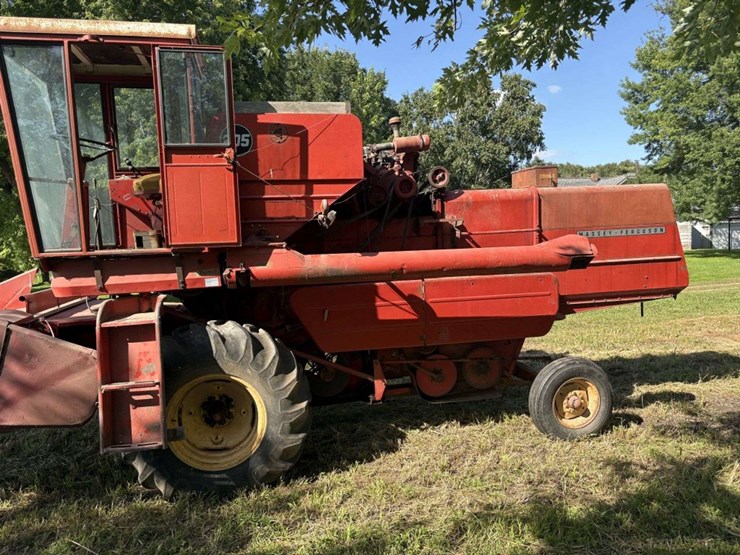 massey-ferguson-205-image-5