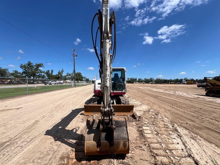 2018-takeuchi-tb290-image-7