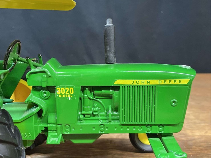 1/16-john-deere-3020-ertl-image-17