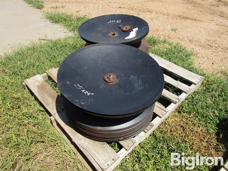 john-deere-24-image-5