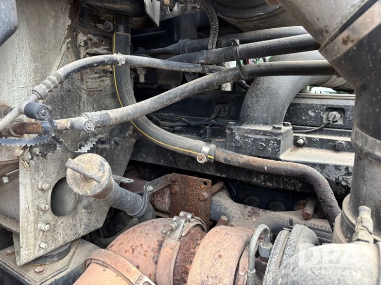 1999-freightliner-truck-(dr12135-unit-474)-image-30