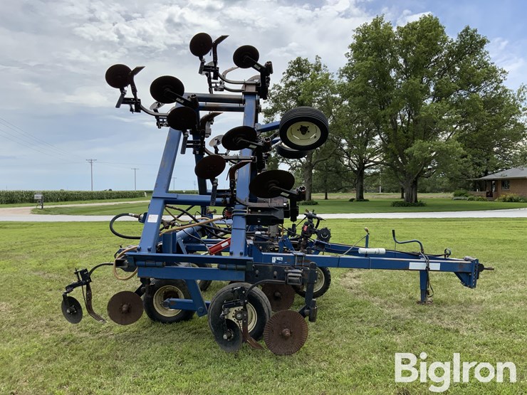 blu-jet-landwalker-image-4