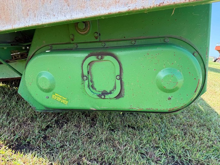 john-deere-643-image-13