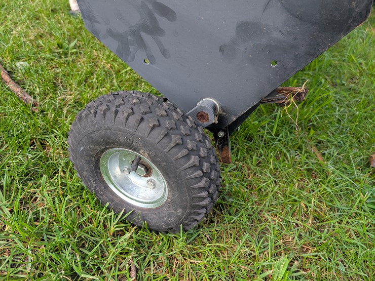 #3018-•-lawn-aerator-image-4