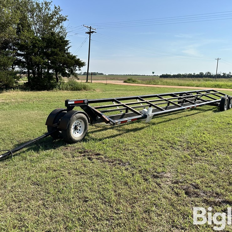JOHN DEERE 635F