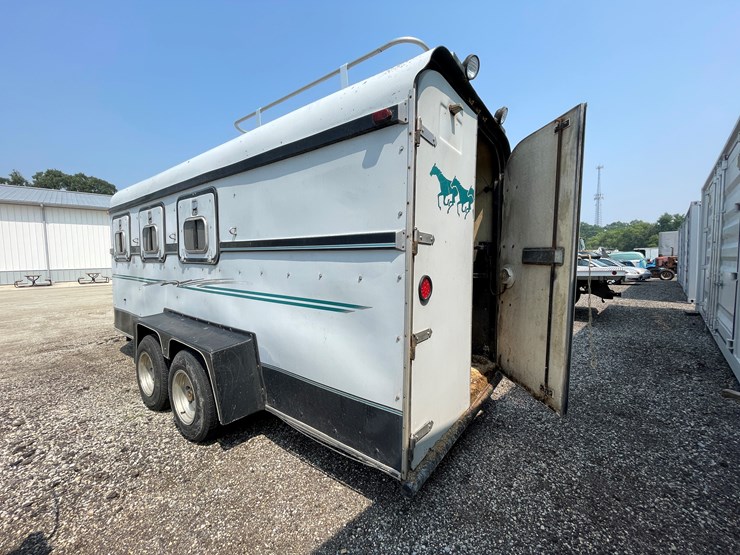 #6304-•-1991-triggs-bumper-pull-3-horse-trailer,-(sells-with-paperwork-to-obtain-title-from-dmv)-image-6