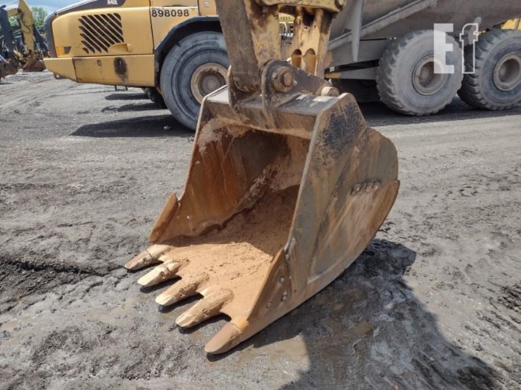 2018-komatsu-pc290-lc-11-image-20