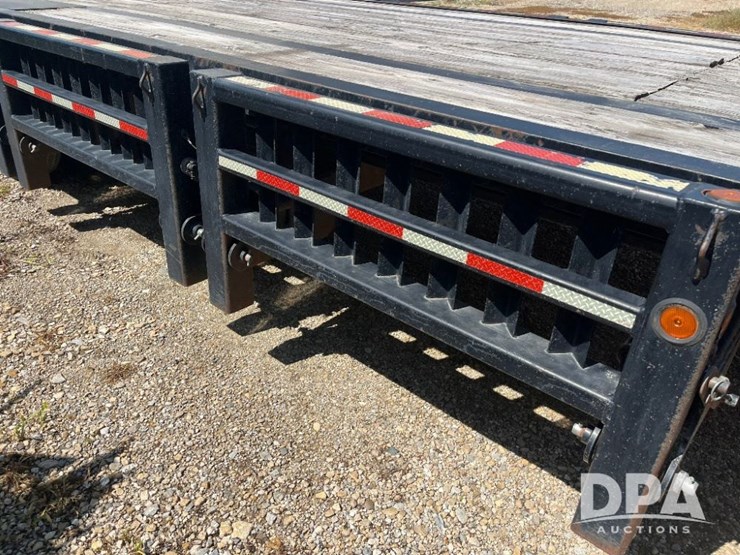 2008-b&b-gooseneck-trailer-(jn2404)-image-31