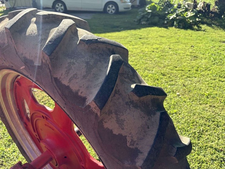 1952-farmall-super-c,-wf,-11.2-36-rears,-5.00-15-fronts,-pto,-6v,-sn--138124-image-9
