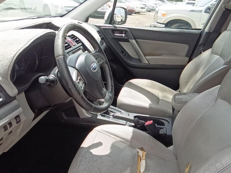 2015-subaru-forester-image-5