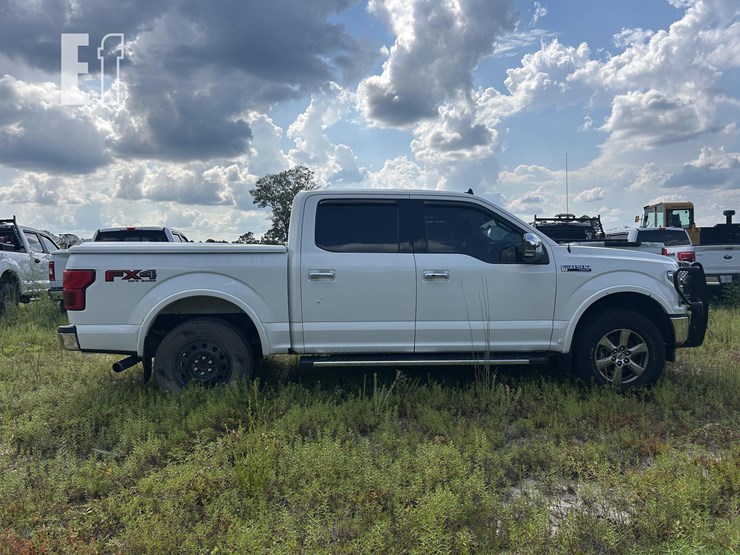 2020-ford-f150-image-6