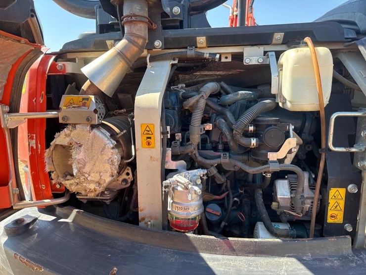 2019-kubota-kx057-4-image-17