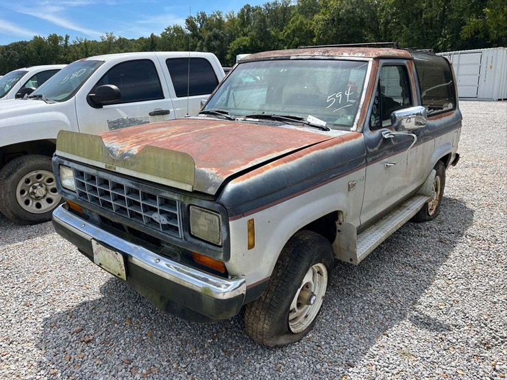 1987-ford-bronco-image-1