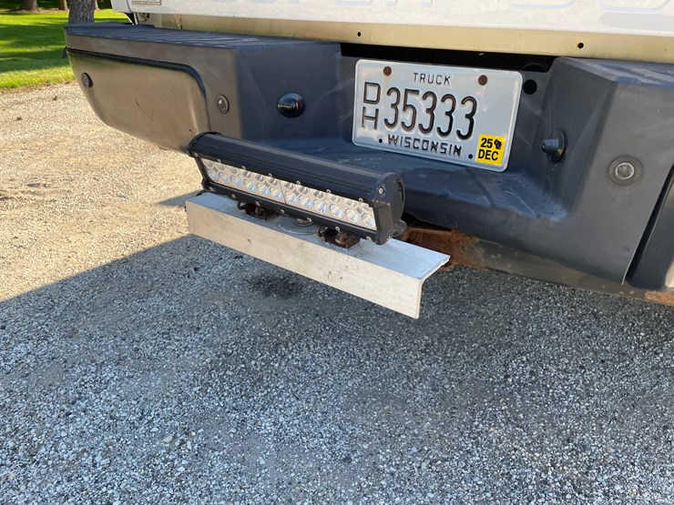 2016-ford-f250-xl-image-29