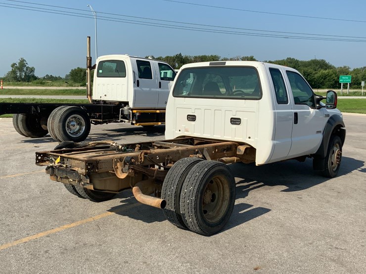 2005-ford-f450-xl-image-5