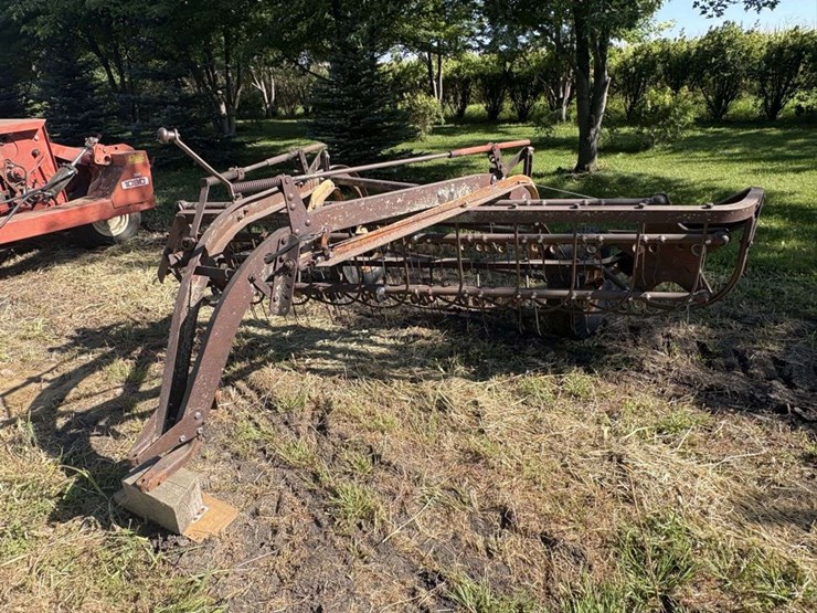 new-holland-55-image-1