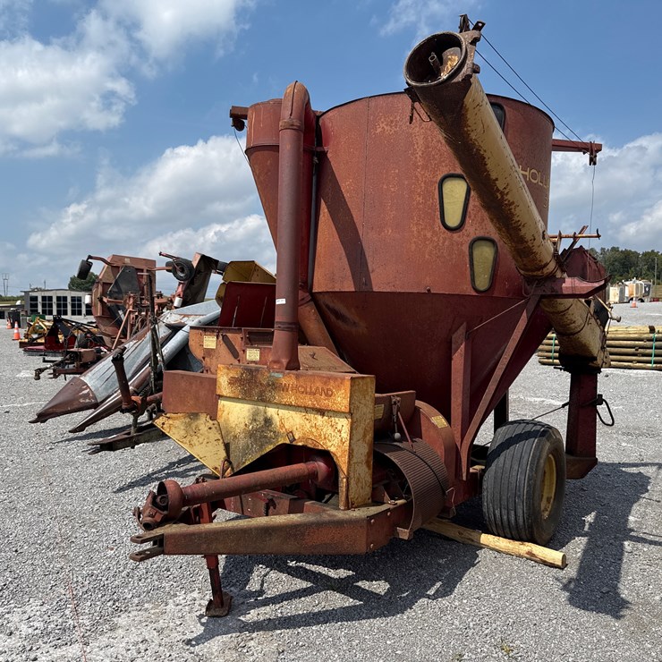 NEW HOLLAND 355