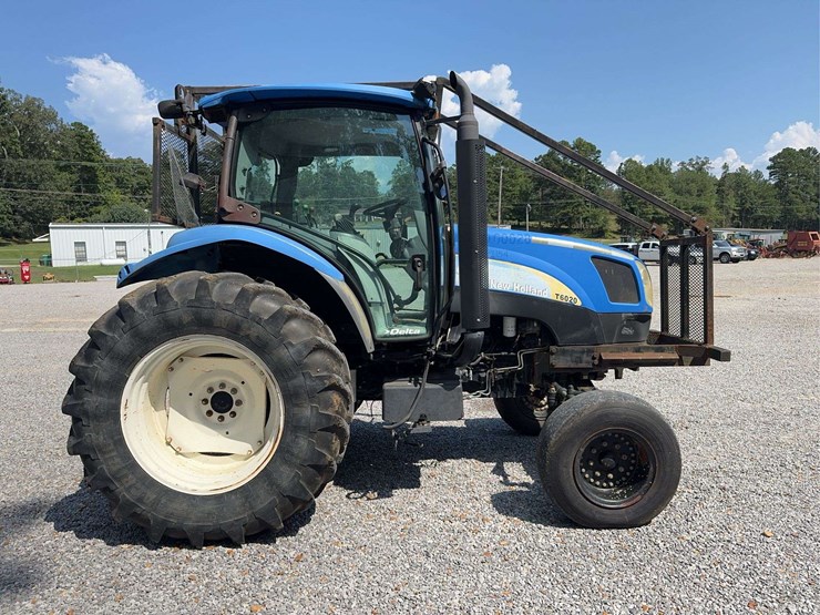 new-holland-t6020-image-6