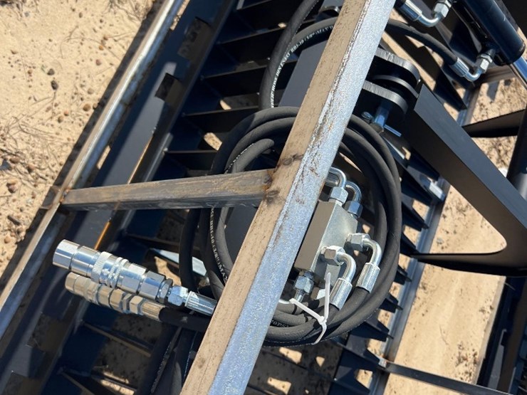 unused-jct-84"-hyd-rock-grapple-bucket-image-4