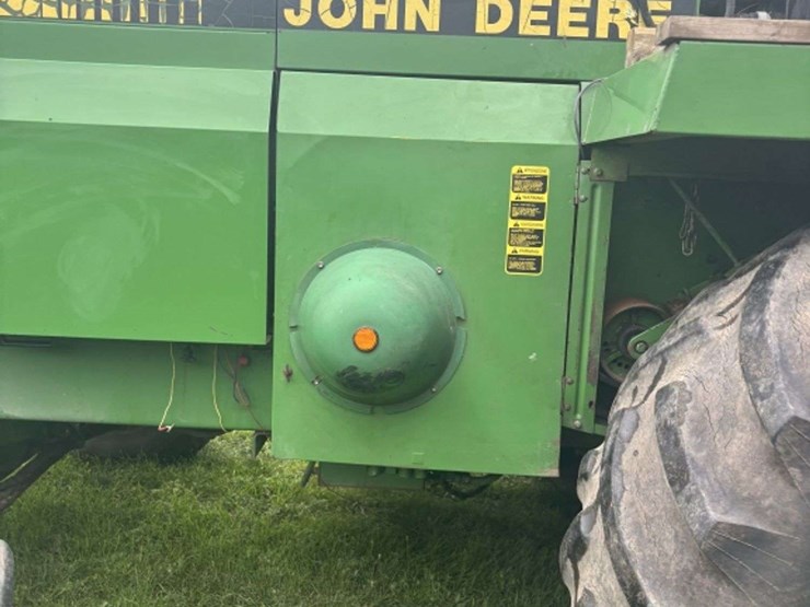 john-deere-6810-image-6