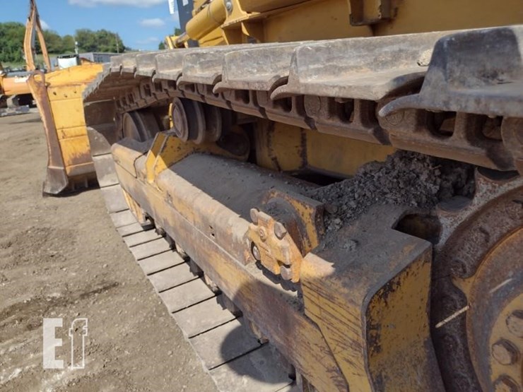 2012-deere-700j-lt-image-22