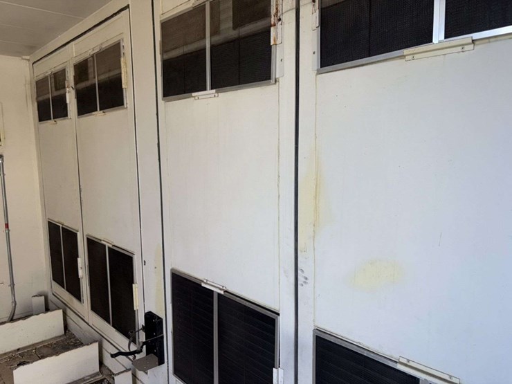 sea-container,-40’,-9’9”-tall,-96”-wide,-insulated,-as-is,*-new-buyer-responsible-for-loading-image-21
