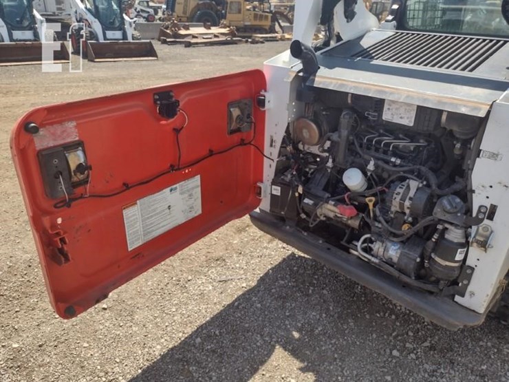 2020-bobcat-t590-image-36