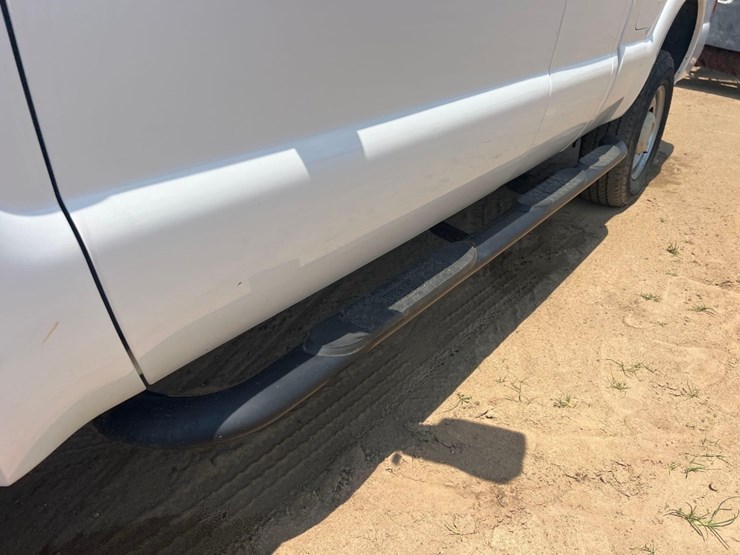 2016-ford-f250-xl-image-13