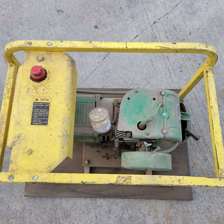 JOHN DEERE 4000