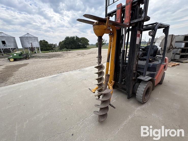 danuser-f-8-3-pt-post-hole-auger-image-1