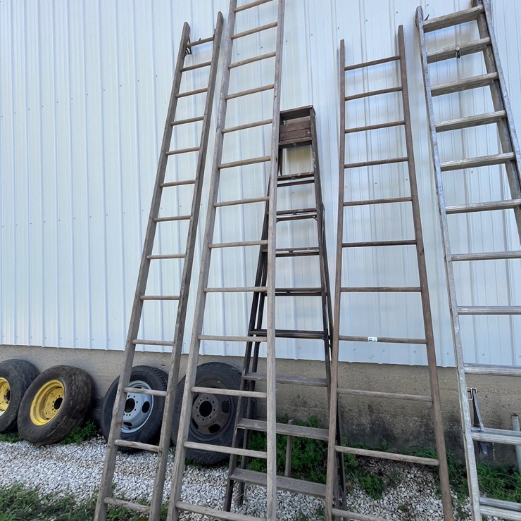 #3077 • Ladders