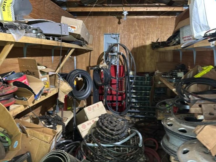 #150-•-entire-contents-of-parts-room-image-1