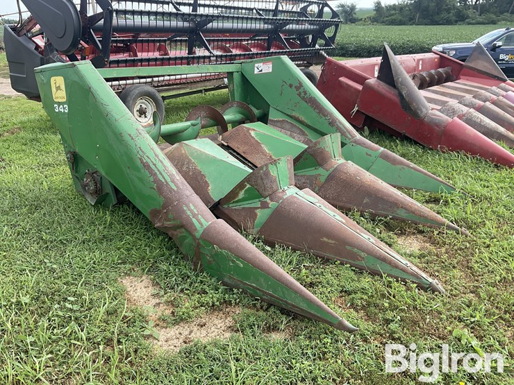 john-deere-343-image-3