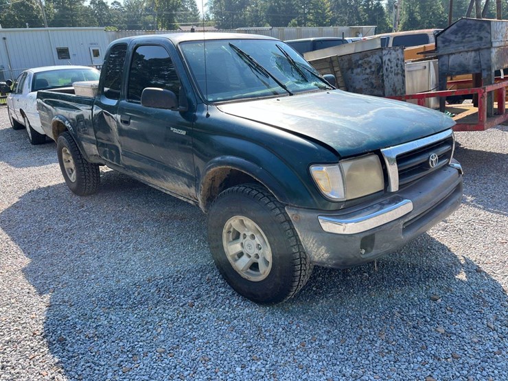1999-toyota-tacoma-image-4