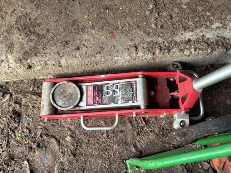 #109-•-torch-cart-and-floor-jack-image-5