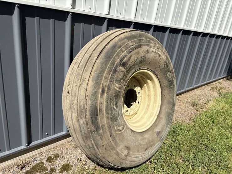firestone-16.5-16.1-tire-on-8-bolt-ag-rim,-6”-center-image-2