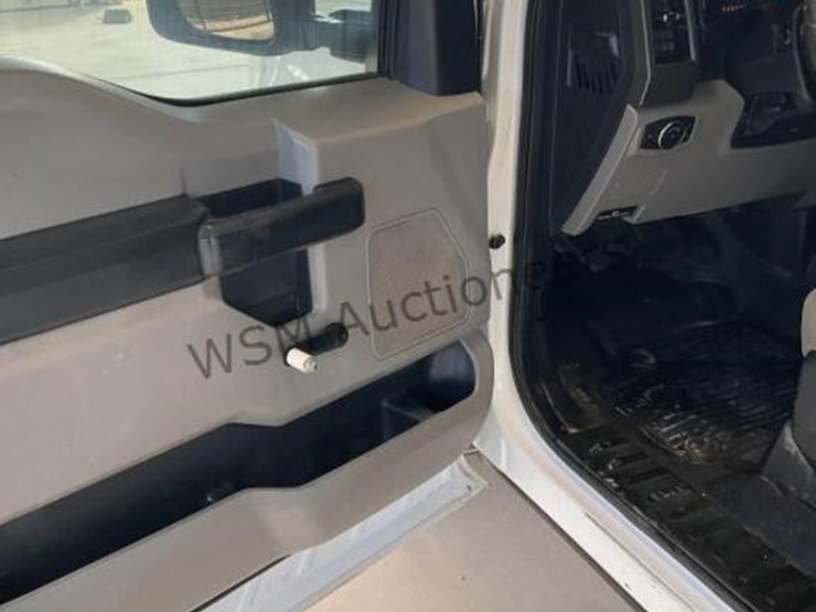 2017-ford-f250-image-24