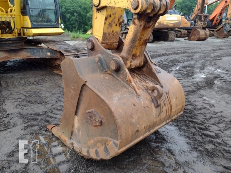 2017-komatsu-pc240-lc-11-image-18