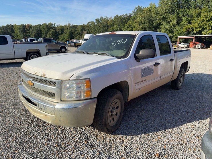 2012-chevrolet-silverado-1500-image-1