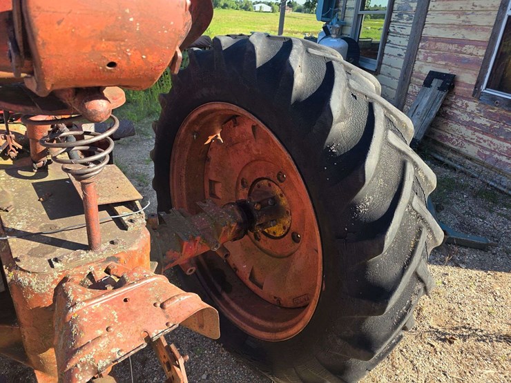 massey-ferguson-44-image-13