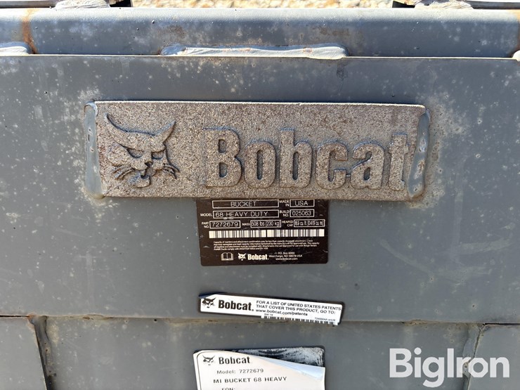 bobcat-68”-heavy-duty-skid-steer-bucket-image-14