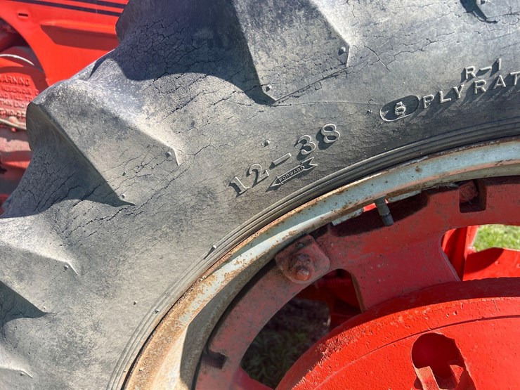 case-dc-tractor-image-17