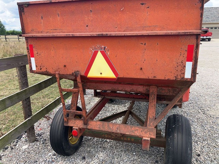 jm-wagon-with-john-deere-running-gear-image-4