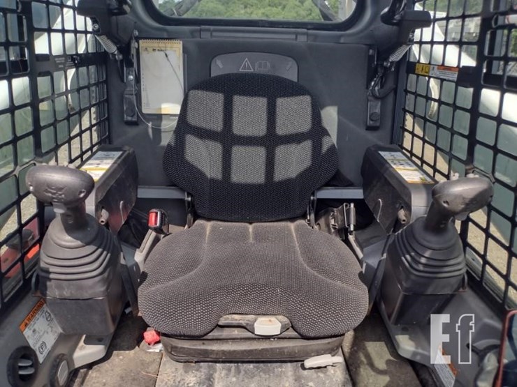 2022-bobcat-s740-image-14