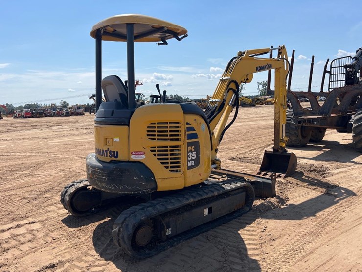 2015-komatsu-pc35-image-4