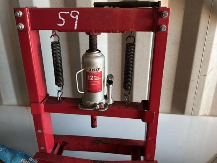 #99-•-12-ton-hydraulic-press-image-2