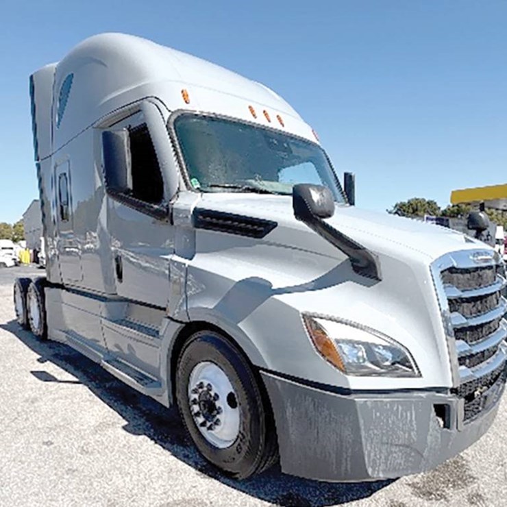 2023 FREIGHTLINER CASCADIA 126